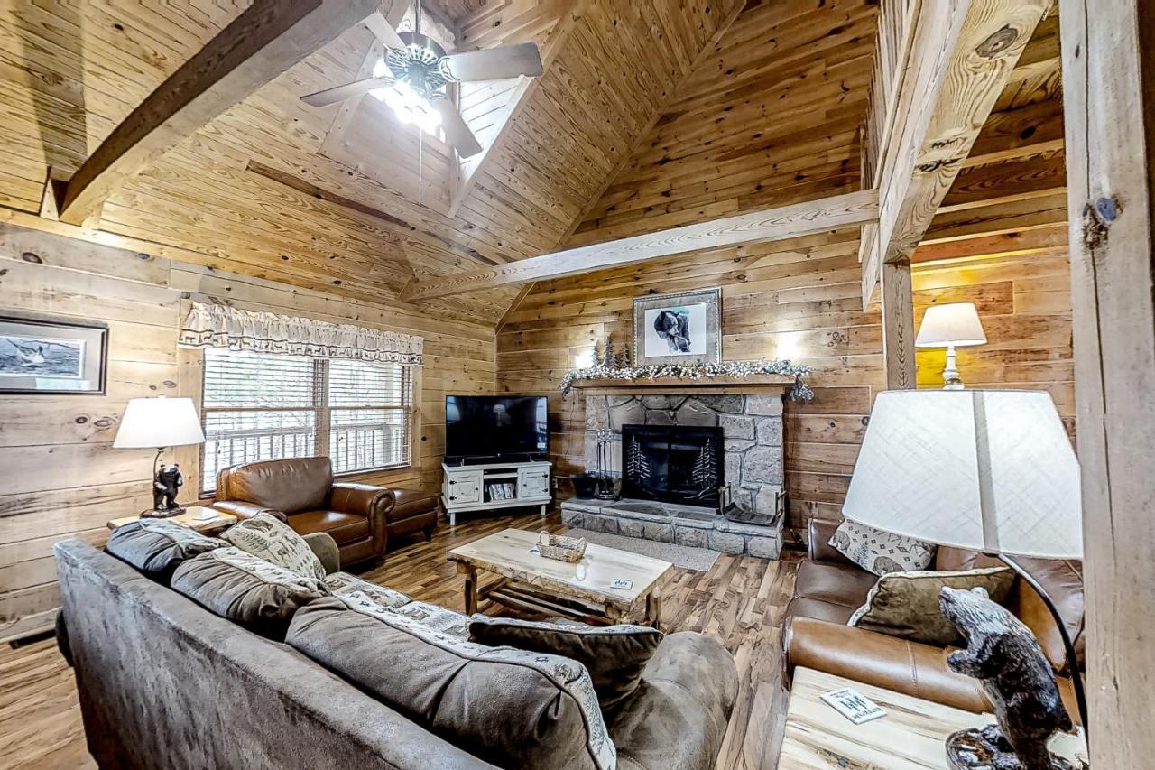 Villa Mountain Lion'S Tales Gatlinburg Exterior foto